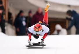 阿夫迪亚成50年来开拓者首位3场砍90+30+30球员