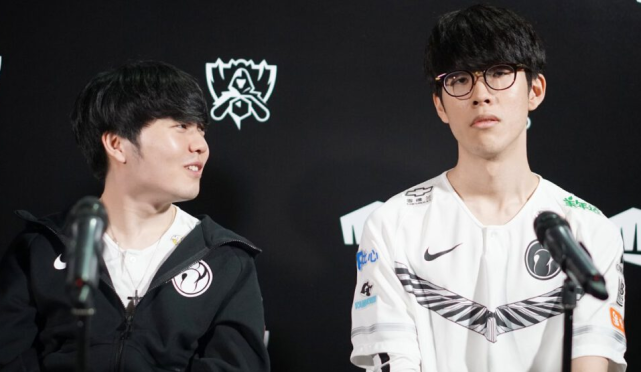 梅赛德斯在 梅赛德斯在