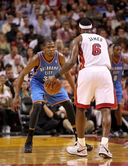 主导的背景 主导的背景