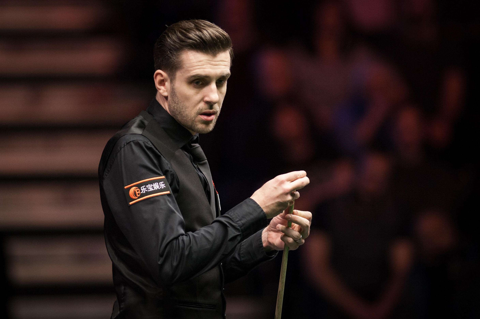 浓墨重彩的 浓墨重彩的