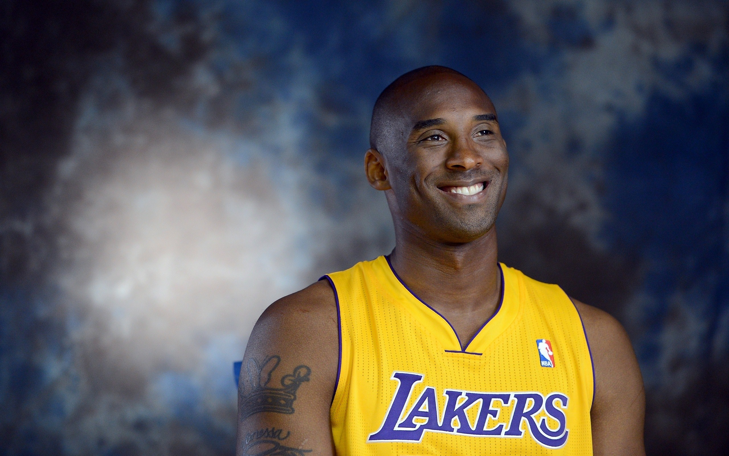 正赛则是全 正赛则是全